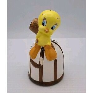 Vintage Tweety Bird Salt Shaker Ceramic Warner Brothers 1993 Sitting on Cage